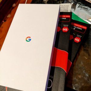 Google Pixel 3, 64GB - In Good Condition, Unlocked with Extras. Excellent Value!